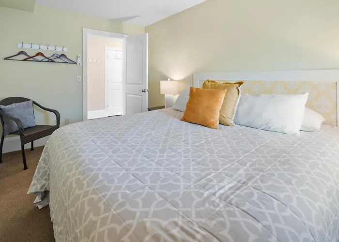 Pioneer Vacation Rentals - Pioneer North Suite Downtown Ashland