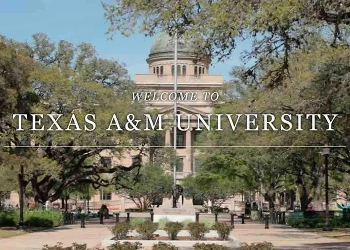 8Min Texas A&M 1 King Beds Firepit Griddlegrill