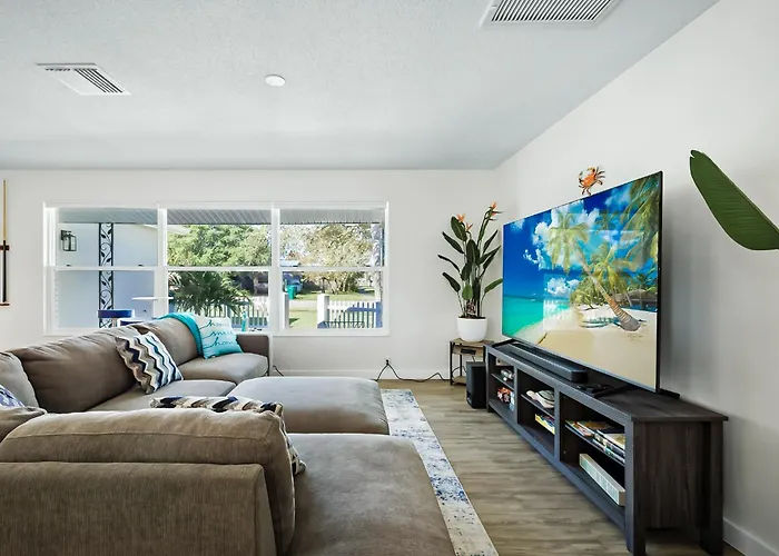 Ixora16 Heated Pool, Mins To Beach, Airport, Usssa, Cruise Port, 1H To Disney