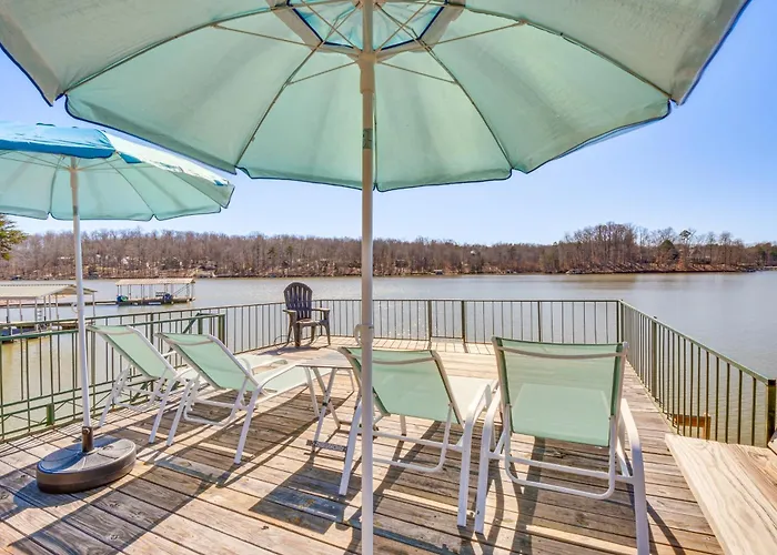 Clemson Game Day Retreat On Lake Hartwell