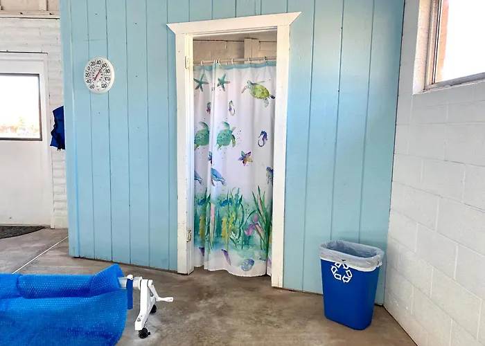 Swiss Corner Cottage - Private-Heated Indoor Pool