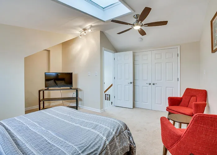 Wilmington Vacation Rental < 2 Mi To Downtown!