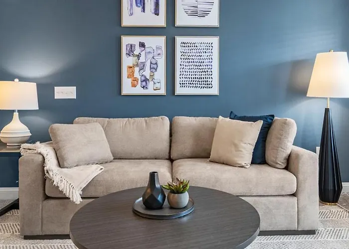 Landing Modern Apartment With Amazing Amenities