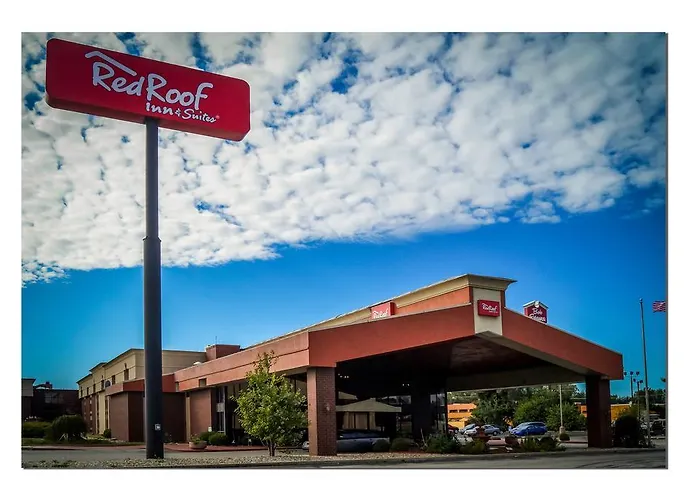 Red Roof Inn & Suites Terre Haute