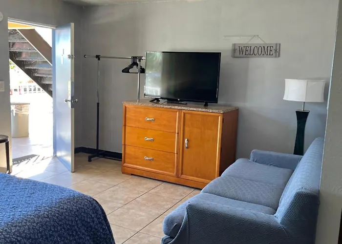 Budget Inn