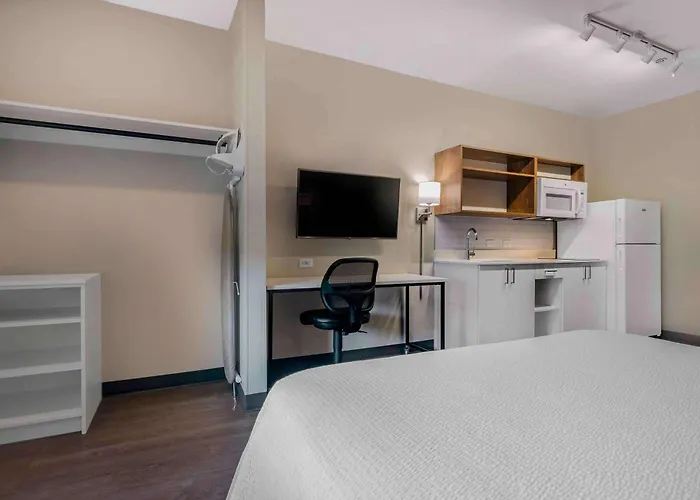 Extended Stay America Premier Suites - Port Charlotte - I-75