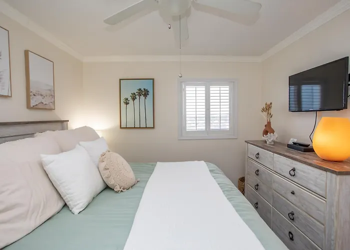 Oceanfront Resort - Hot Tub, Heated Pool, Balcony