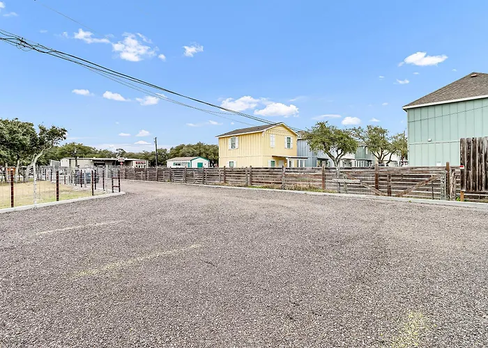 Casas Coastal Experience Cabin B
