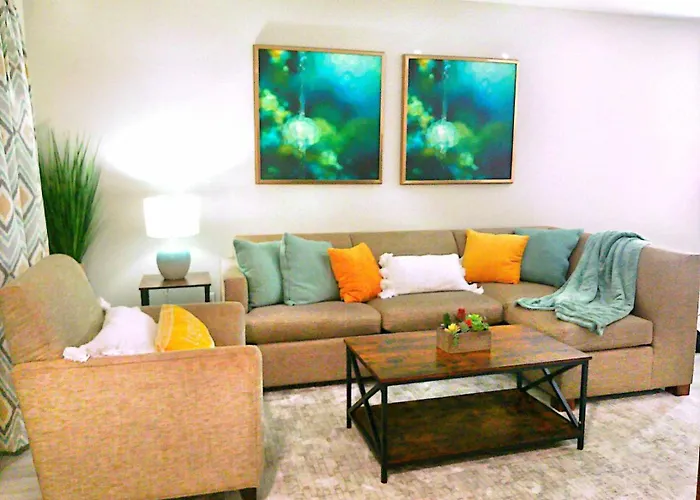 Liberty Towne Spring Lake - Blazing Wi-Fi Near I-95 And Fort Bragg - Perfect For Short Or Long-Term Stays