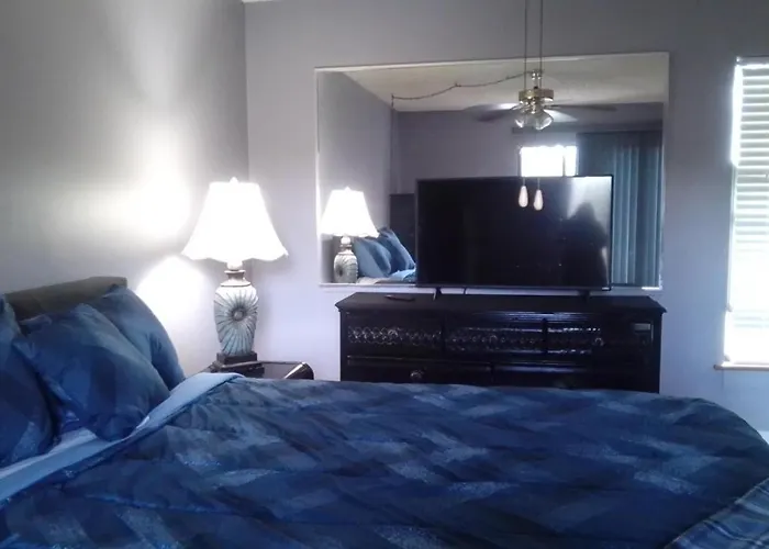 Irises House - Private Room In Home