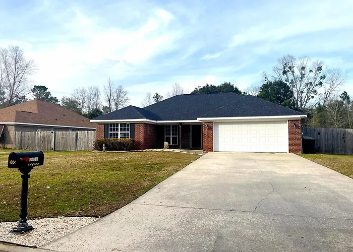Entire Home In Foley, Alabama, United States