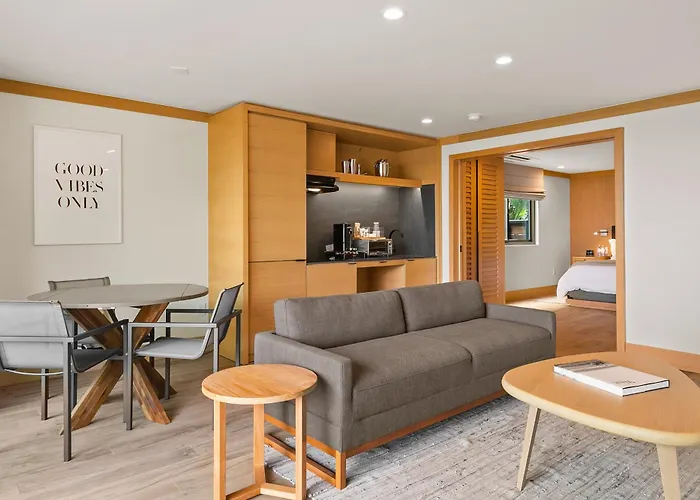 Sa Beach By Stay Awhile Villas