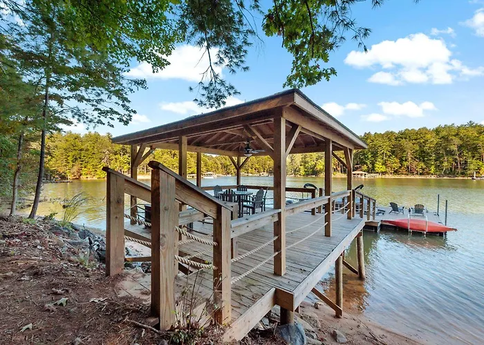 Hilltop Lodge Opulent Lakefront Living In Lake James