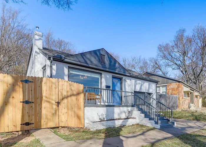 Lovely Tulsa Vacation Rental ~ 3 Mi To Downtown!