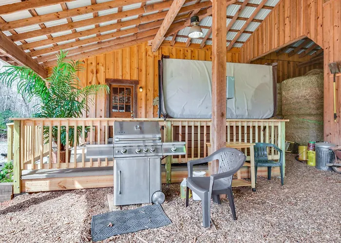 Converted Barn Couple'S Oasis Near Tallulah Gorge