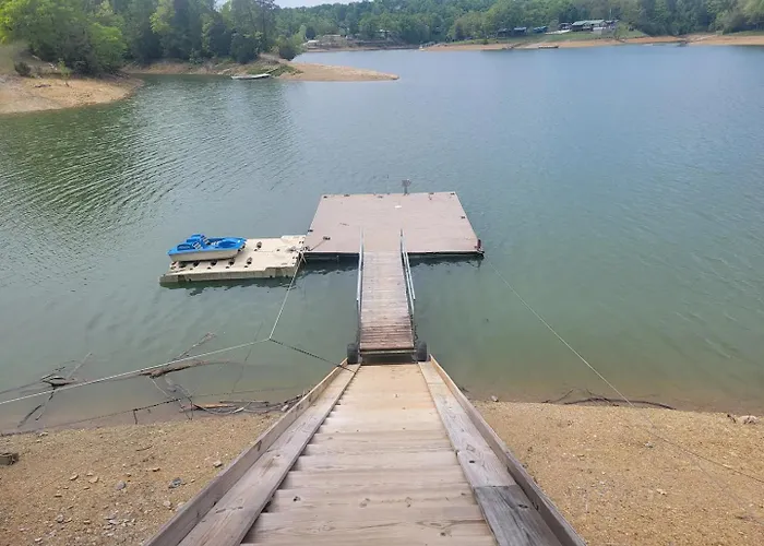 Sunset Cove Lakefront Luxury Lodge With Private Dock