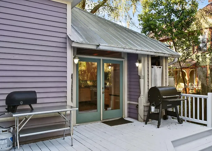 Bosch Huis Porch - Entire Property