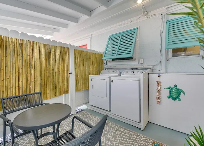 Private Hot Tub: Fort Walton Beach Bungalow!
