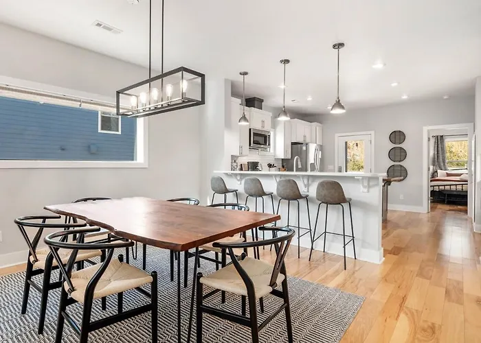 Porte Orange-Modern Home-1 Mi From Dt Fayetteville