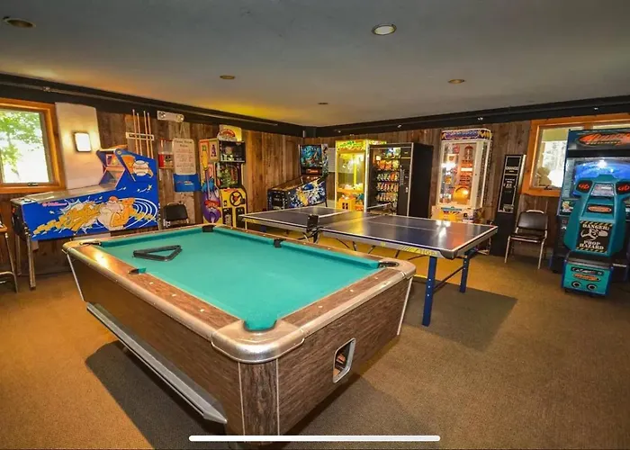 Crooked Ear Cabin