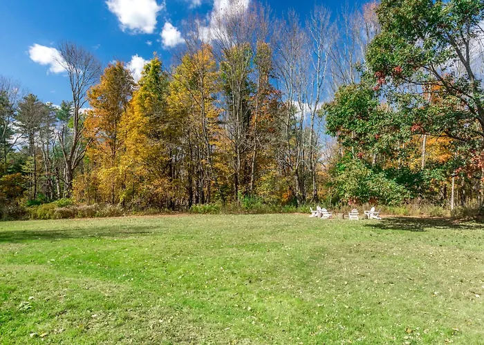 Catskills Delaware River Modern Colonial Getaway