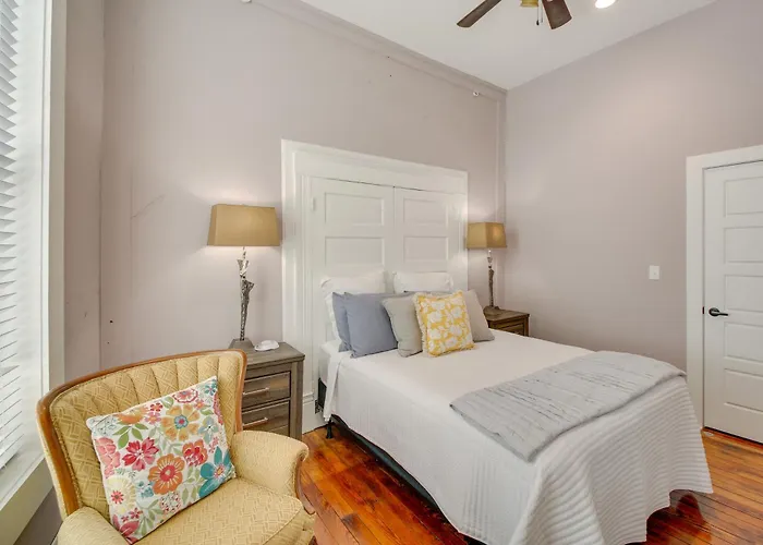 Downtown Hot Springs Condo Near Bathhouse Row!