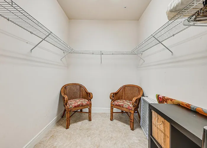 Everglades City Condo W/ Porch: Steps To Water!