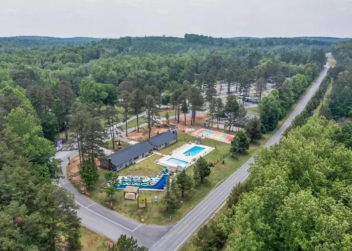 Modern 2Br Aparment Near Nc Zoo W Parking