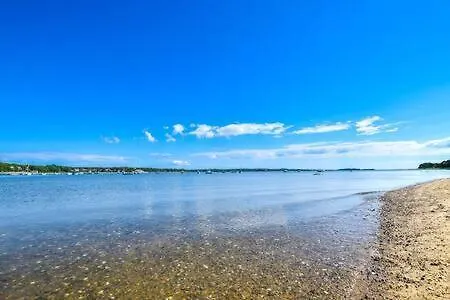 Central Ac Close To Beach Dog Friendly!