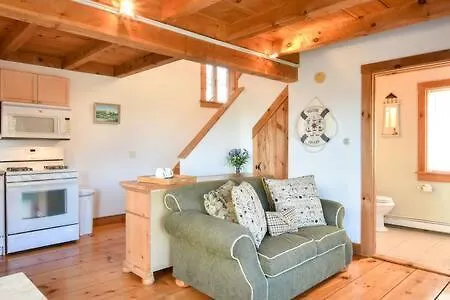 Cute Cottage Living By The Sea
