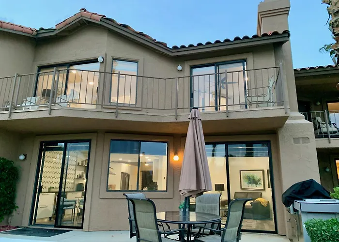 The View! Palm Desert Country Club Villa