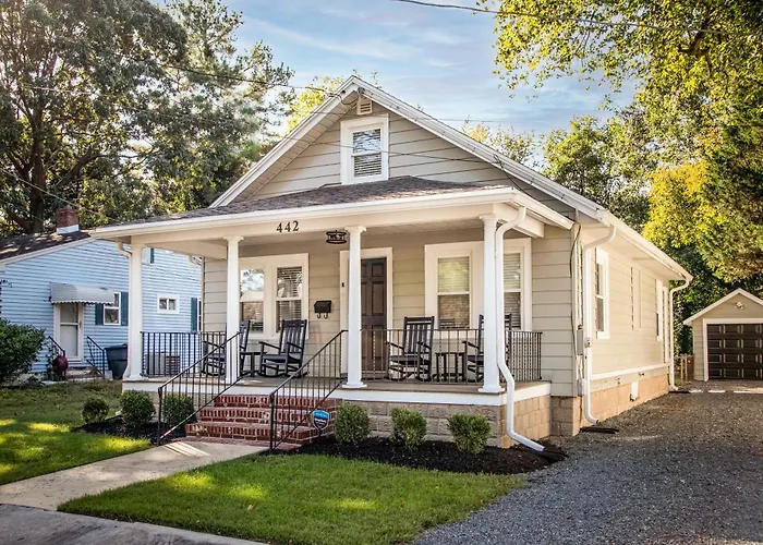 Salisbury Hideaway