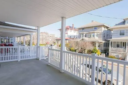 Bartram Dream House II - Bartram Beach Retreat