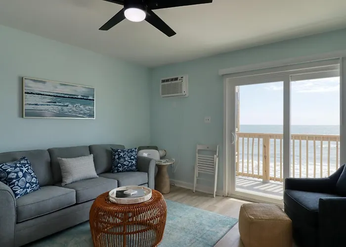 Beachfront, Newly Renovated At Aqua Vista