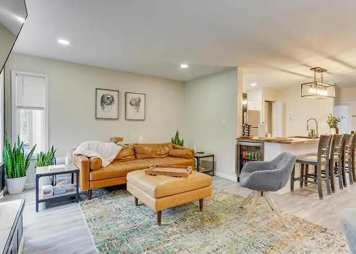 East Stroudsburg Townhouse < 1 Mi To Ski Area!