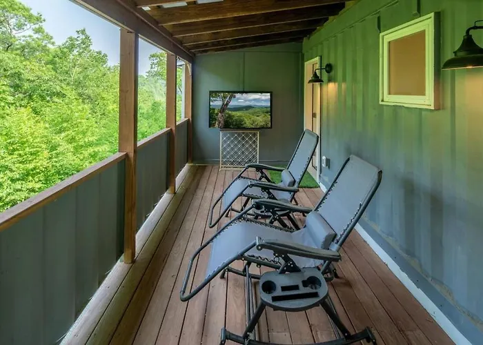 Hillside Hideaway- Container Home In Blowing Rock