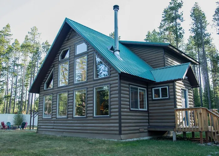 Private Home Near Glacier Park, Columbia Falls, & Whitefish - Pet Friendly!