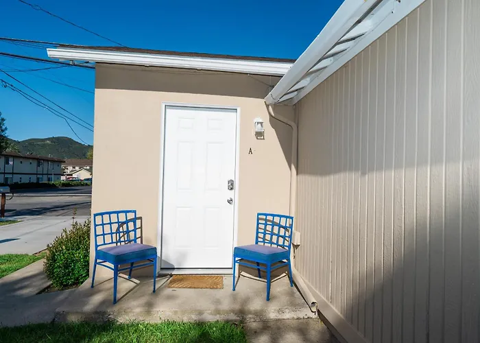 Solvang Bungalow A