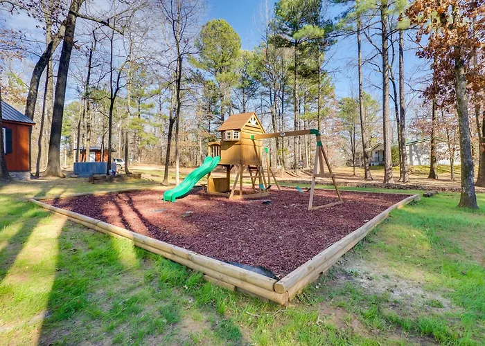 Hook, Line & Sinker Retreat W/ Fire Pit!