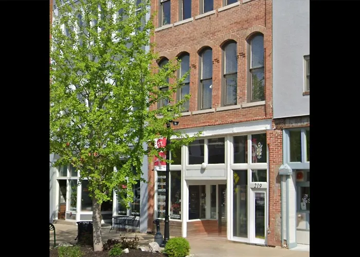 The C-Street Archive