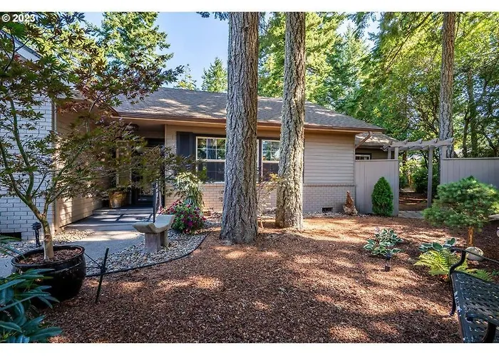 Comfy 4B/2B Home Near Dunes & Ocean! Pet Friendly!