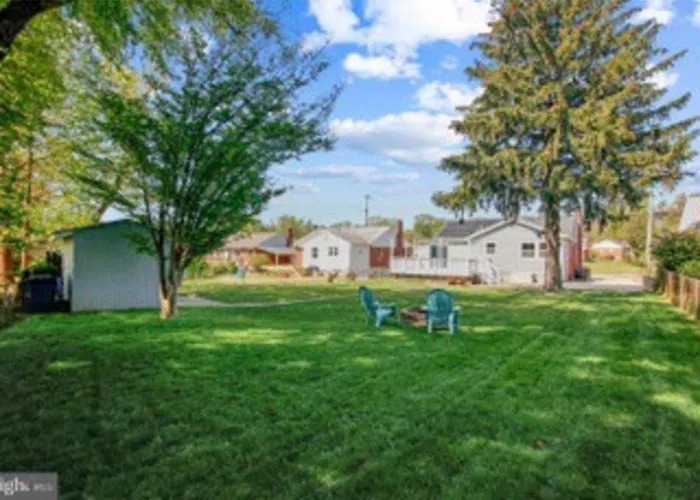 Lovely 2 Bedrooms Appartement, Laundry/Parking/Tv
