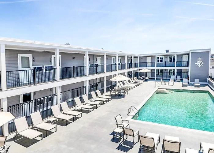 Atlantic Oceanfront Hotel, Wells Beach
