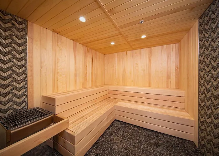 Palisades Tahoe Lodge Rentals Studio #226