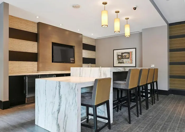 Reston 2Br W Laundry Walk To Restaurants Mall Wdc-831
