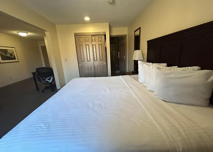 Ashley Quarters Hotel Airport-Cincinnati