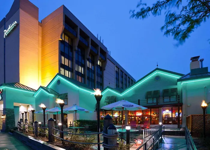 Radisson Hotel Milwaukee West