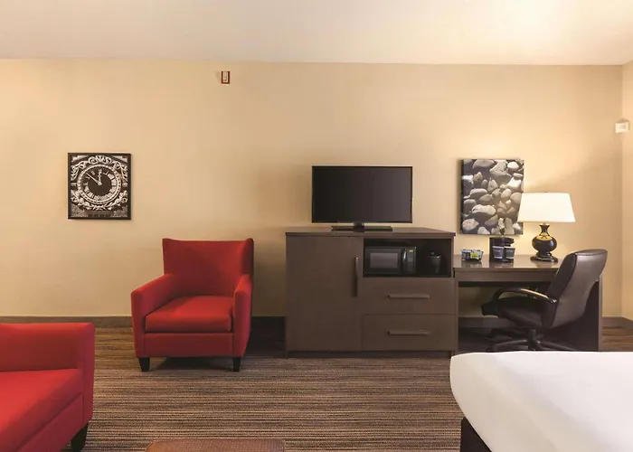 Country Inn & Suites By Radisson, Albert Lea - Austin