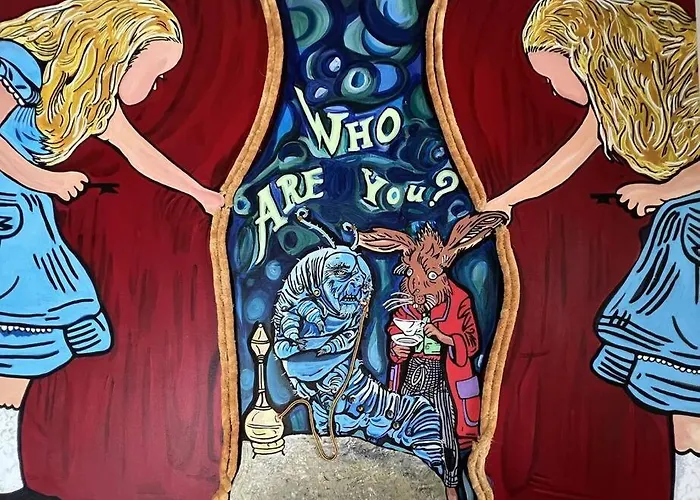 Alice- The Wonderland Experience