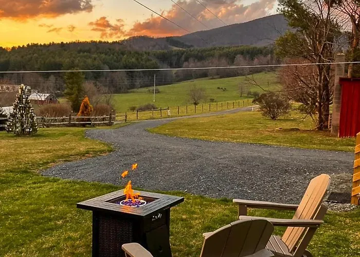 Petite Retreat